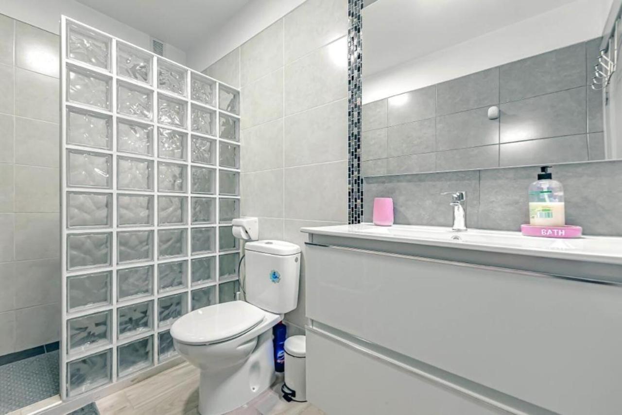Neptuno Oceanview Suite With Pool And Beach Private Access ปัวร์โตเดซานตีอาโก ภายนอก รูปภาพ